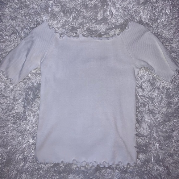 Off shoulder scalloped ribbed crop top - Picture 2 of 2